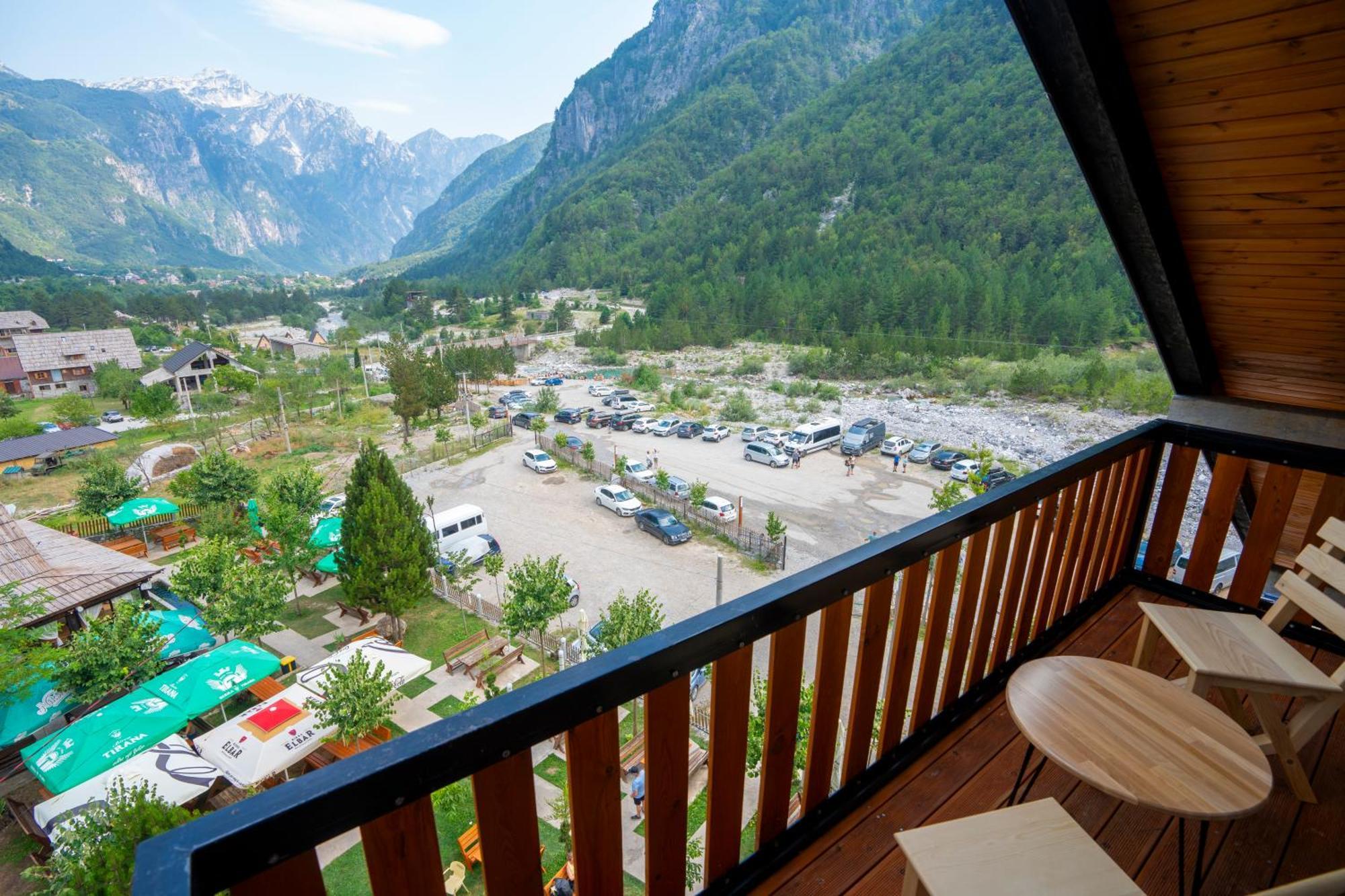 Hotel Jezerca Theth Exterior photo